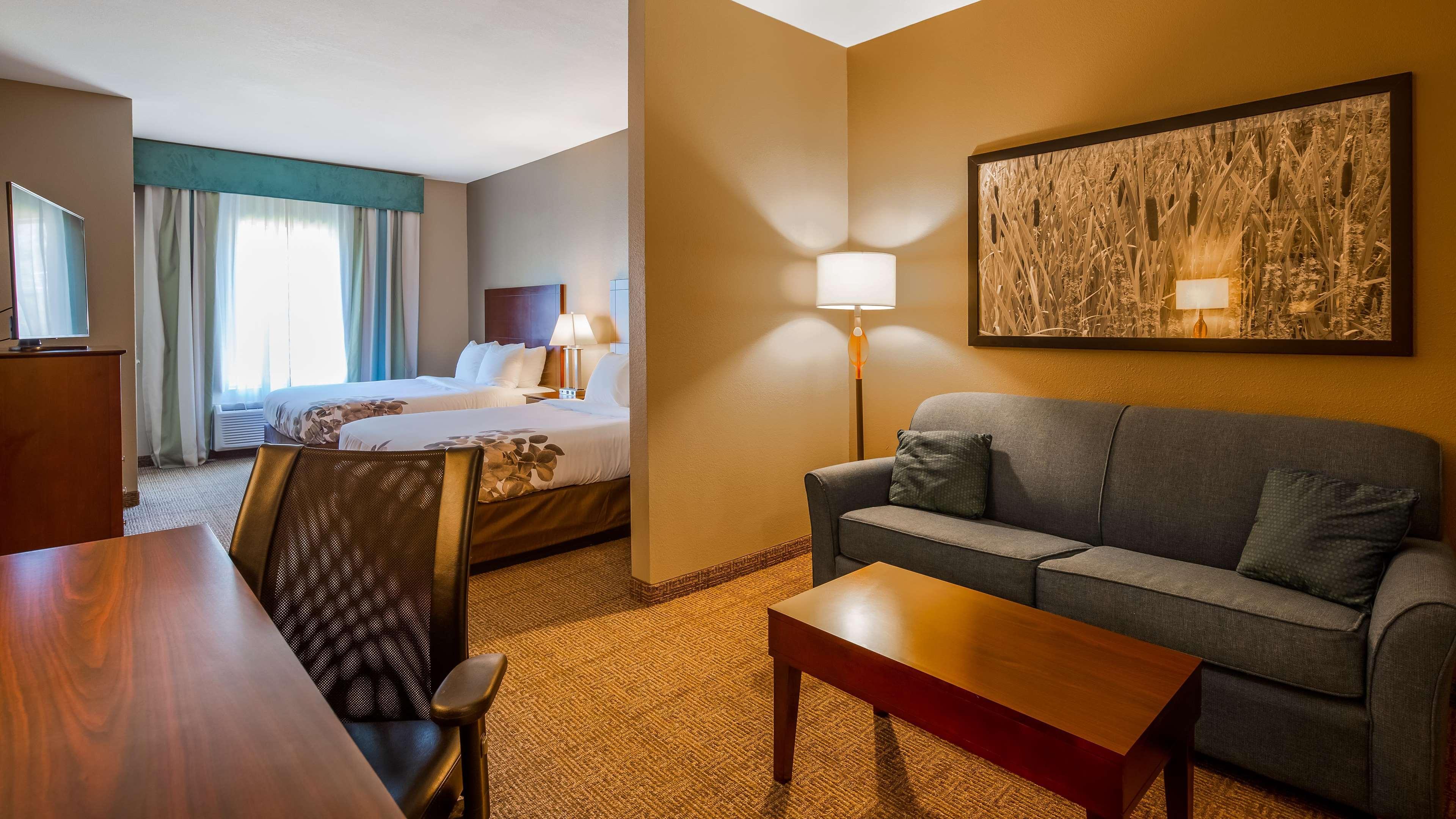 Best Western Dothan Inn & Suites Exterior photo