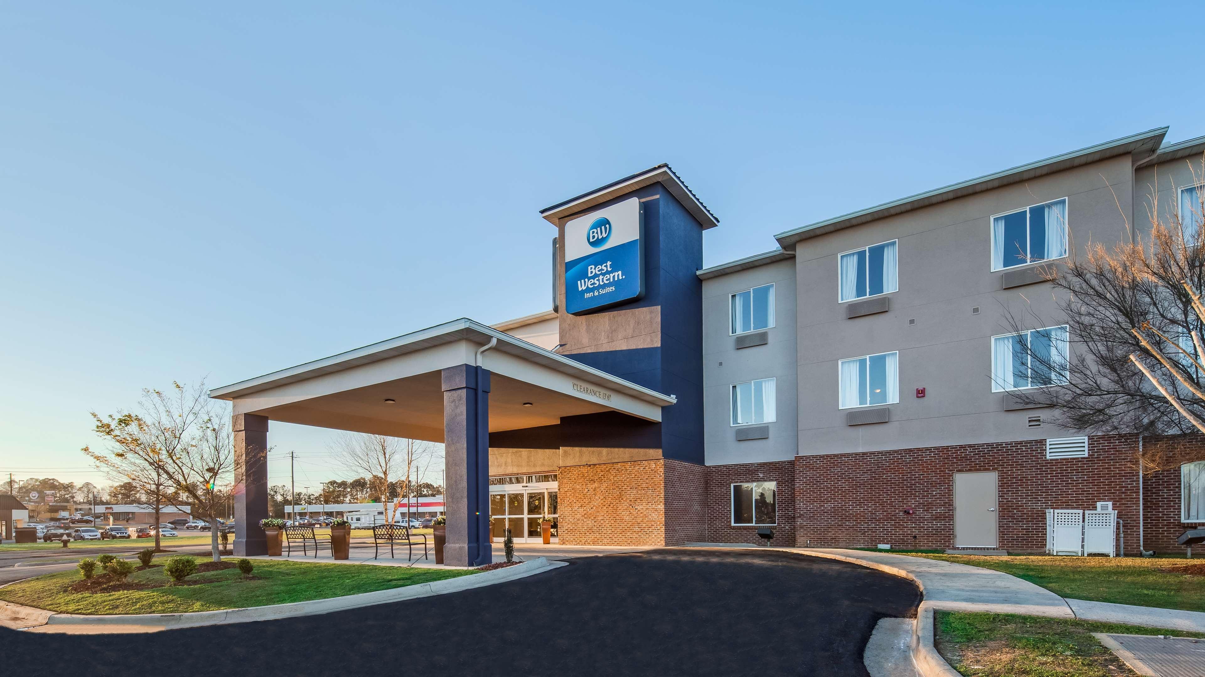 Best Western Dothan Inn & Suites Exterior photo