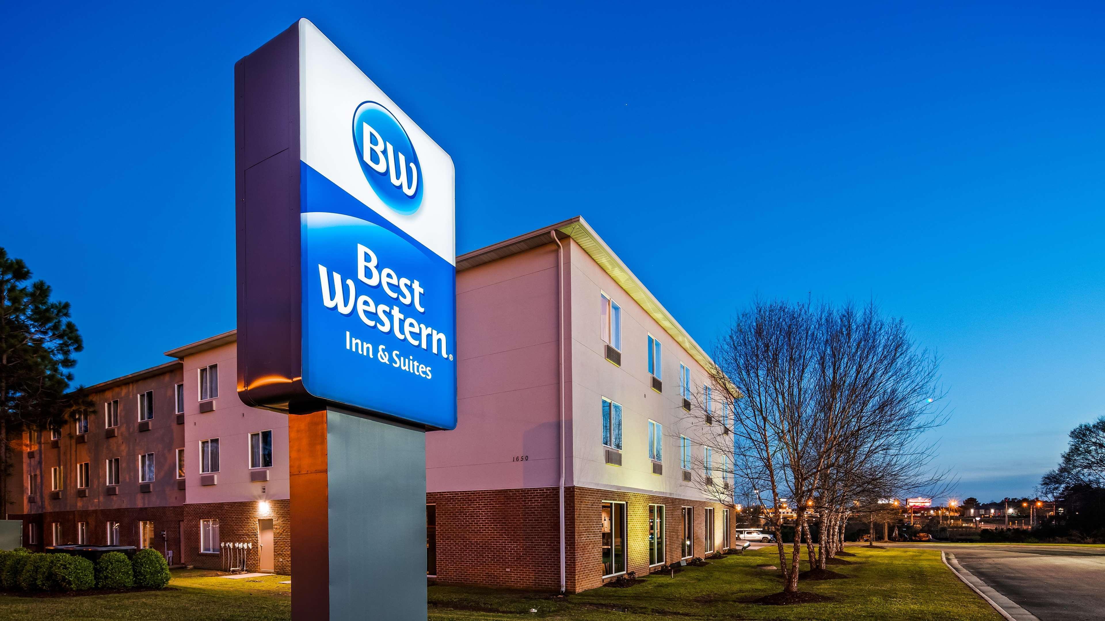 Best Western Dothan Inn & Suites Exterior photo