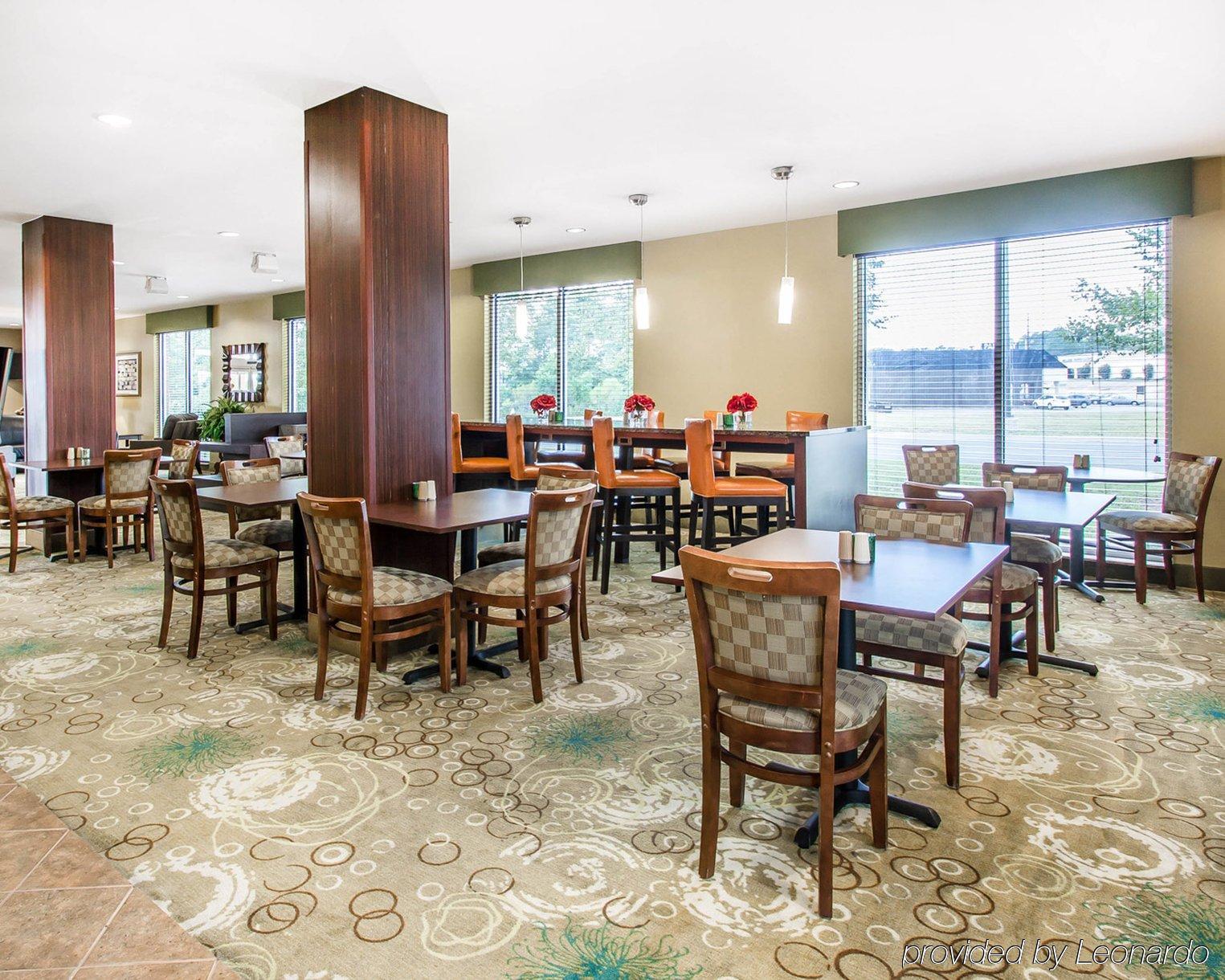 Best Western Dothan Inn & Suites Exterior photo