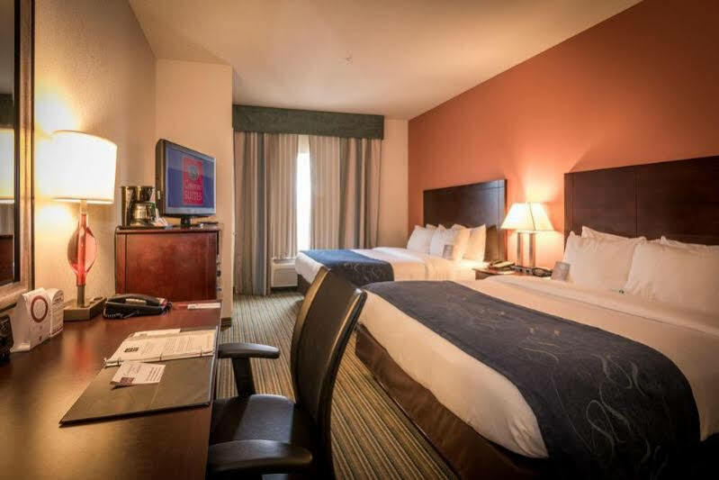 Best Western Dothan Inn & Suites Exterior photo