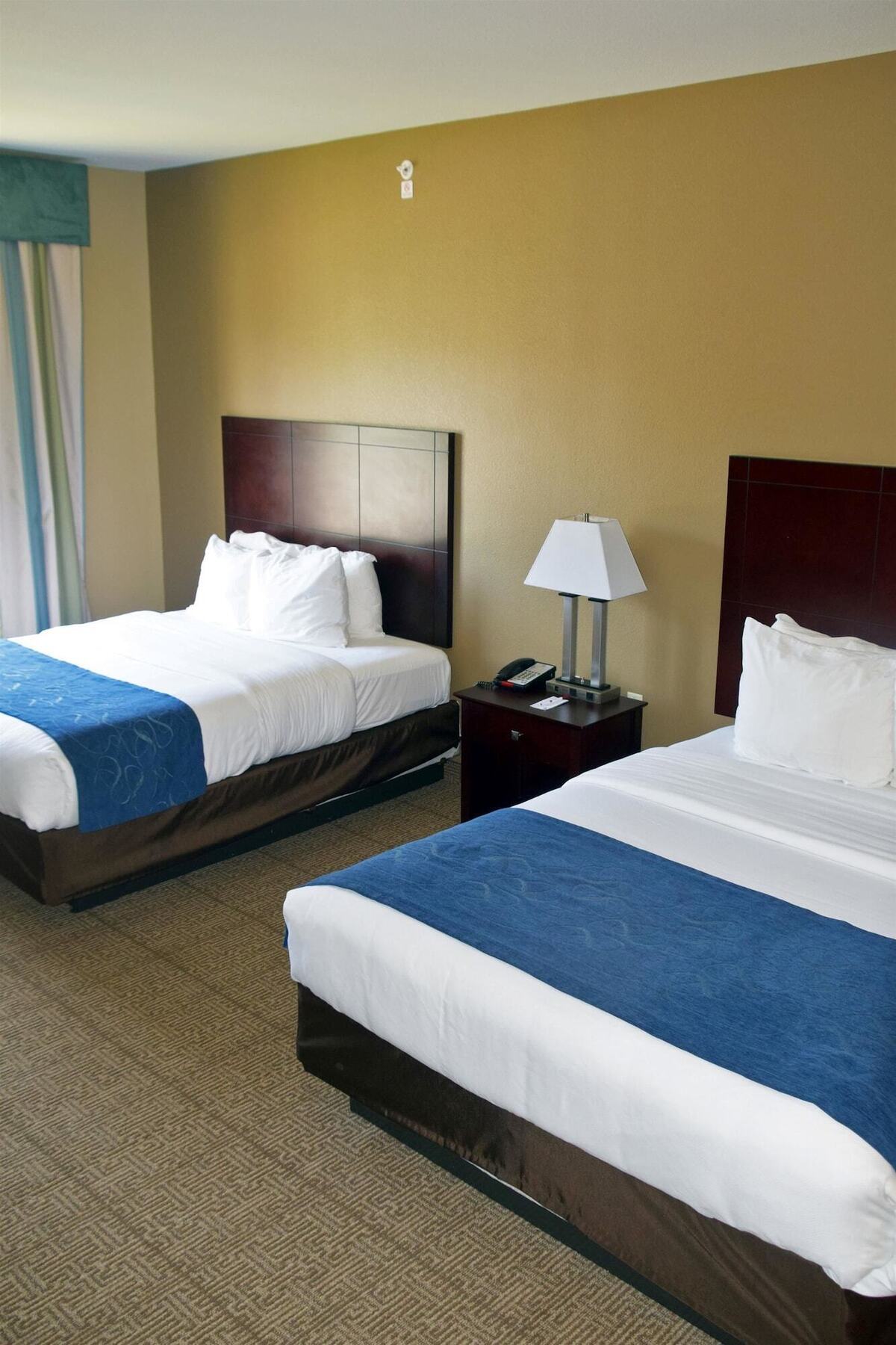 Best Western Dothan Inn & Suites Exterior photo